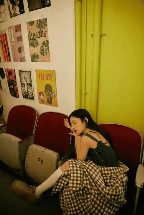 亚洲精品人成网线在播放va_爆乳女仆高潮在线观看_97久久超碰国产精品旧版