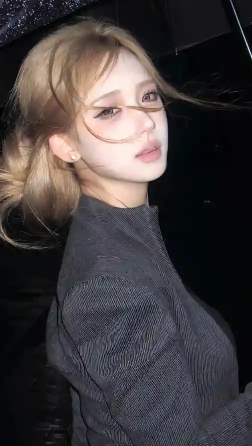 亚洲精品人成网线在播放va_爆乳女仆高潮在线观看_97久久超碰国产精品旧版